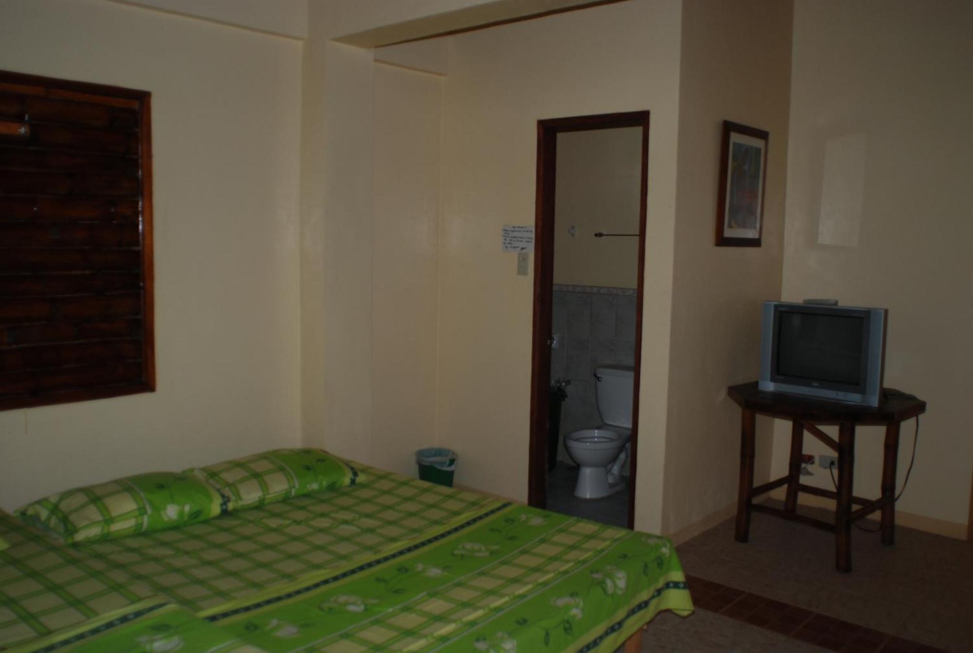 Casa Aviara Resort & Hotel Puerto Galera Εξωτερικό φωτογραφία