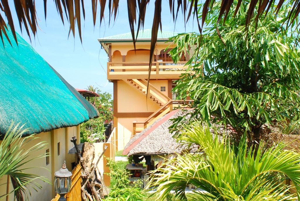 Casa Aviara Resort & Hotel Puerto Galera Εξωτερικό φωτογραφία